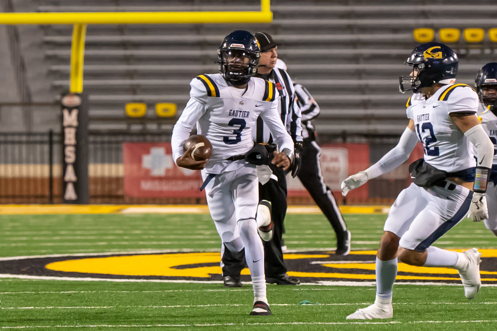 Gautier Trey Irving scrambles for a 29-yard run.