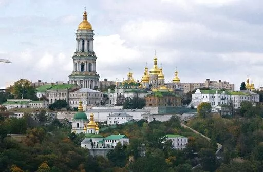 The Monastery of the Caves, also known as Kyiv-Pechersk Lavra, one of the holiest sites of Eastern Orthodox Christians, is seen in Kyiv, Ukraine, Wednesday, Oct. 10, 2007. As the capital braces for a Russian attack in 2022, the spiritual heart of Ukraine could be at risk. (AP Photo/Efrem Lukatsky, File)